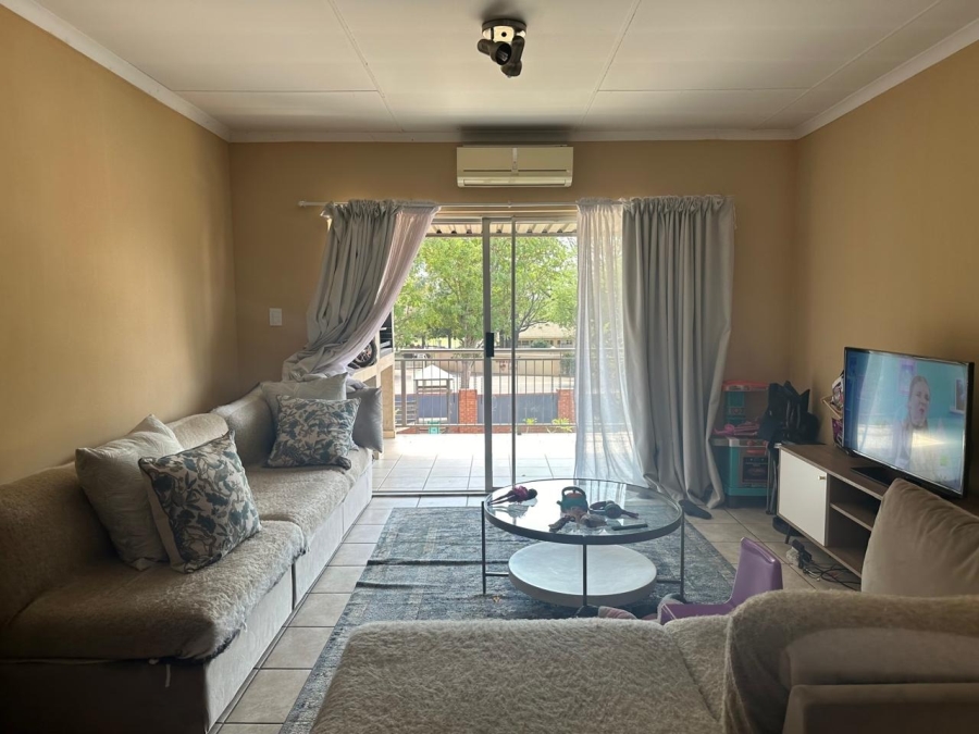 3 Bedroom Property for Sale in Waterval East North West